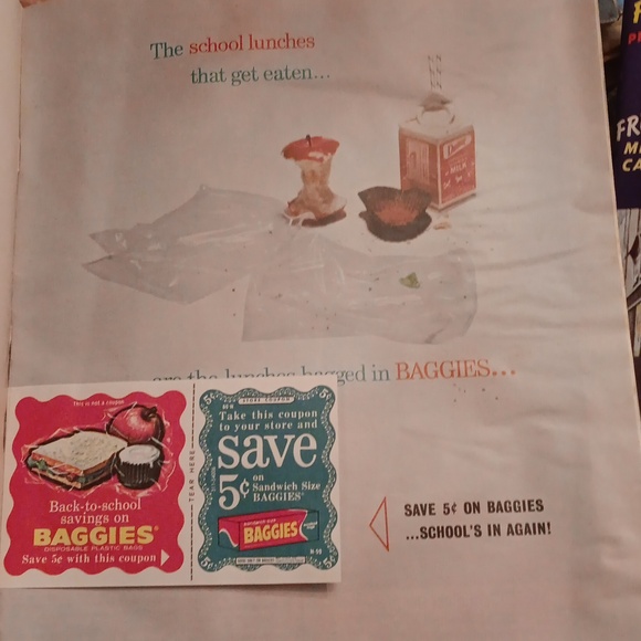 THE BEATLES LIFE MAGAZINE - Picture 4 of 14